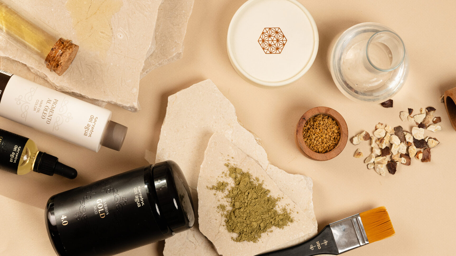 Barros, óleos y pigmentos de la cosmética natural Secretos del Agua en Torrelavega